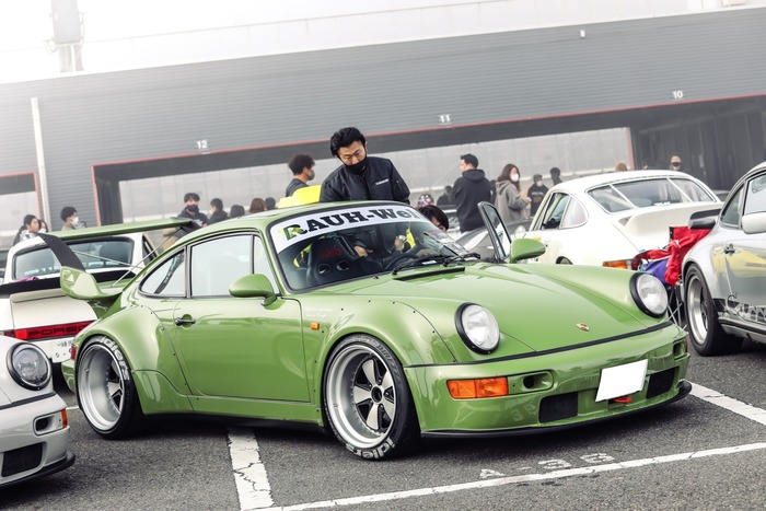 LINE_ALBUM_2022_2.11.13ポルシェデイ_221115